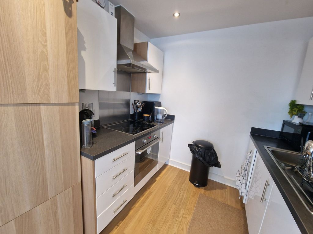 Property photo 3 of 9
