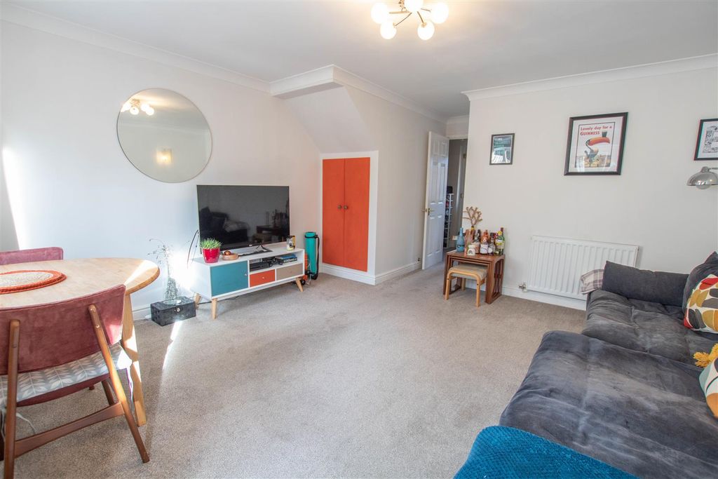 Property photo 2 of 10 Img_3575.Jpg