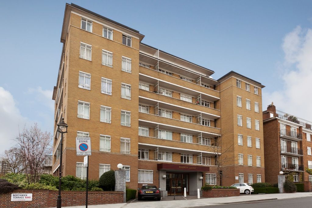 Property photo 1 of 1