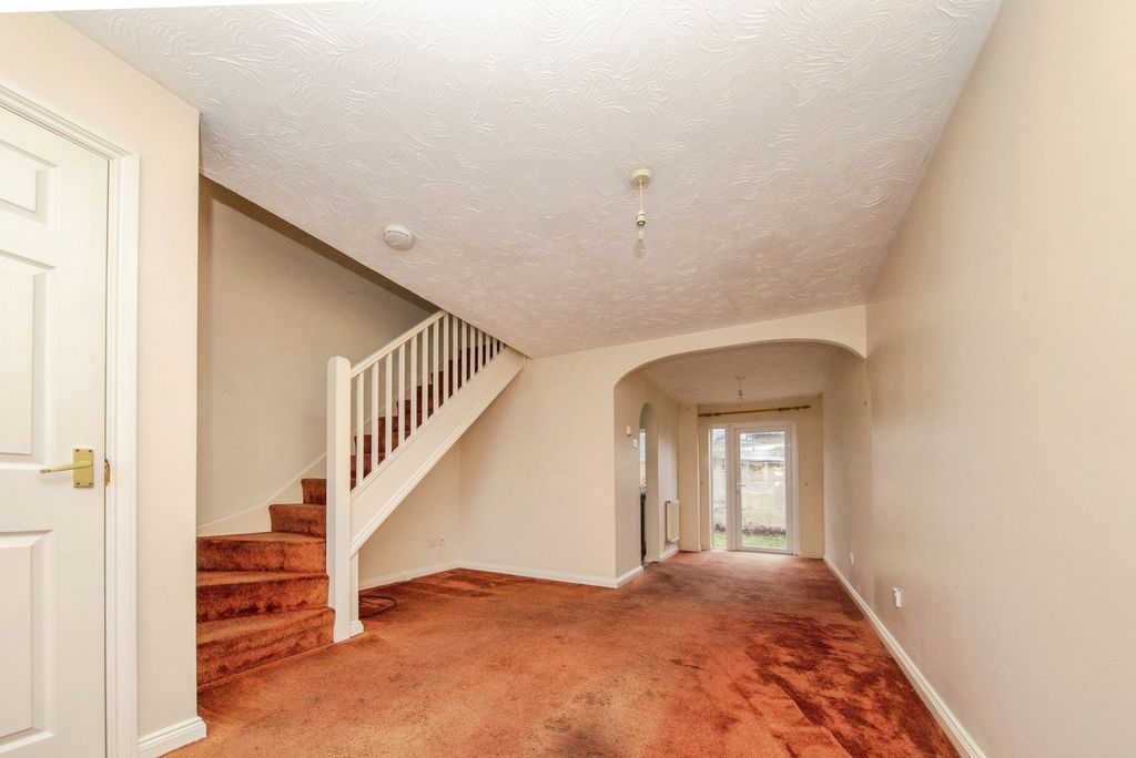 Property photo 2 of 16 Pbox-Img.Jpg