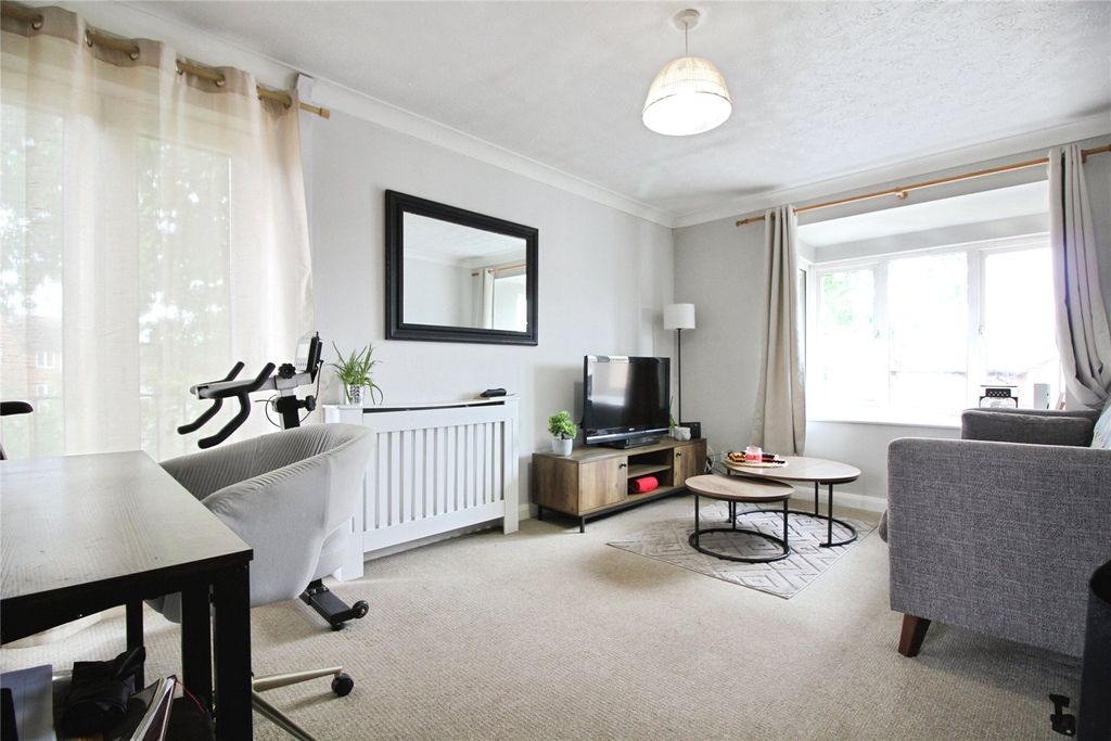 Property photo 3 of 9 Picture No. 02