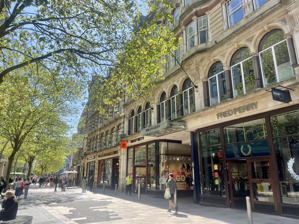 Property photo 2 of 19 992891Bf-0A99-4818-8983-9c11B7c461B0.Jpg