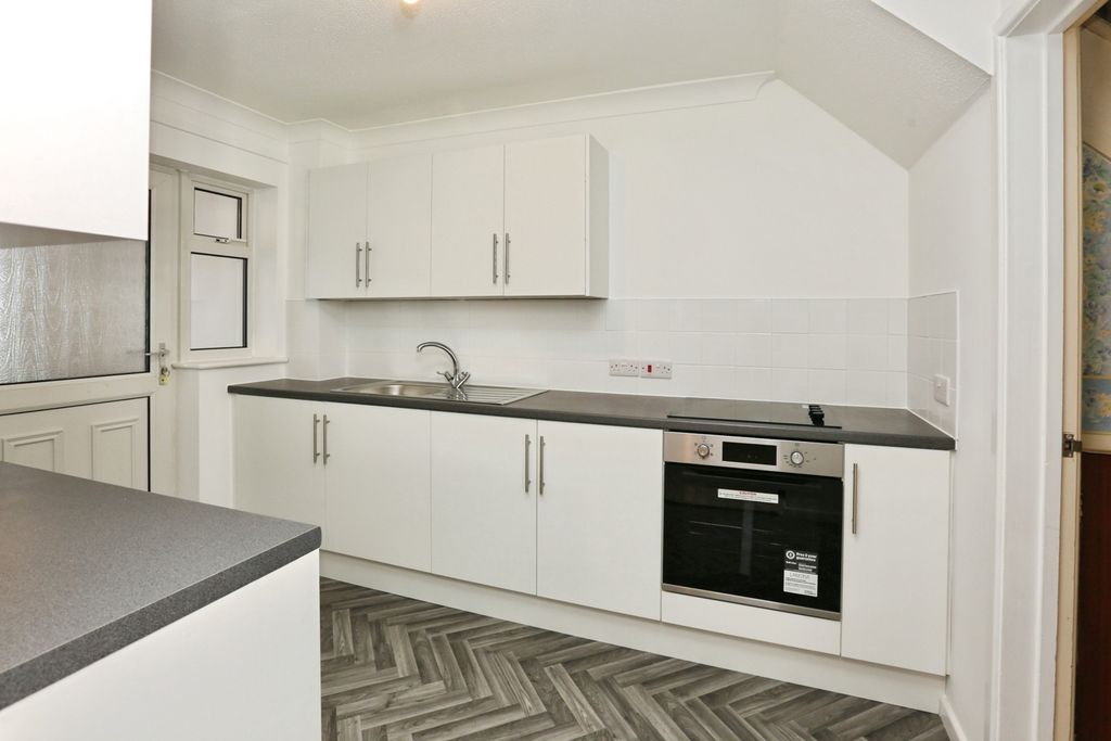 Property photo 2 of 19 Pbox-Img.Jpg