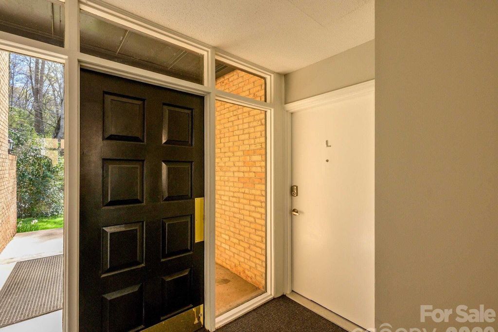 Property photo 3 of 21 <Alttext/>