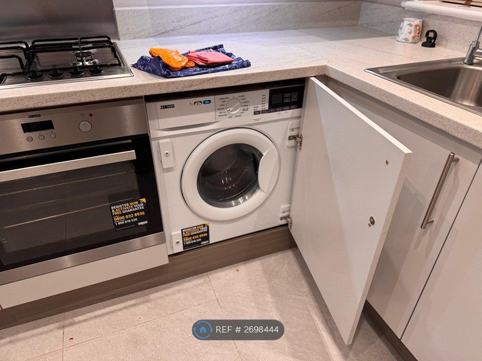 Property photo 3 of 28 Kichen