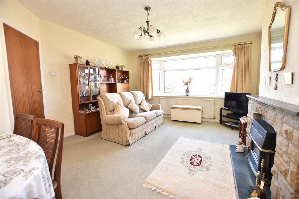 Property photo 3 of 19 Picture No. 12