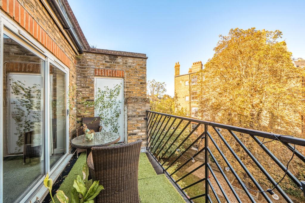 Property photo 3 of 10 1-6Ac7A8637B48A-1...