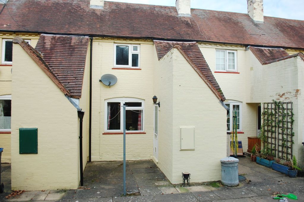 Property photo 1 of 19 Photograph 1