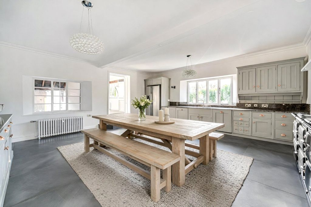 Property photo 2 of 23 Staged - Kitchen
