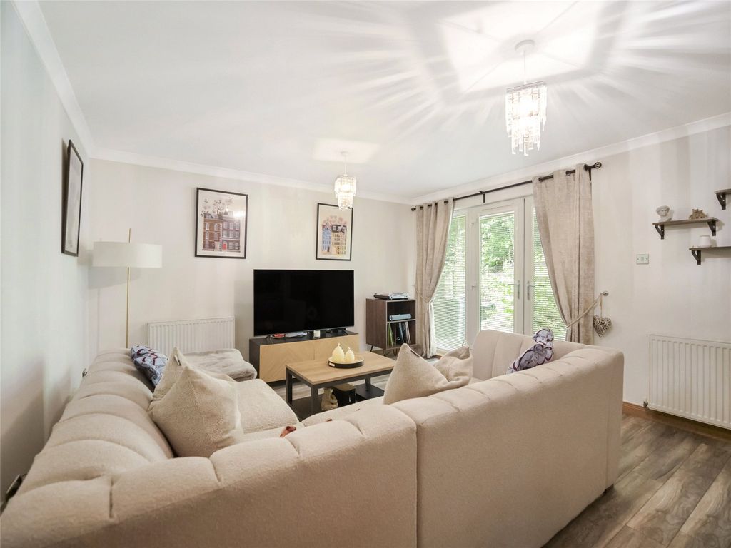 Property photo 2 of 22 Picture No. 07