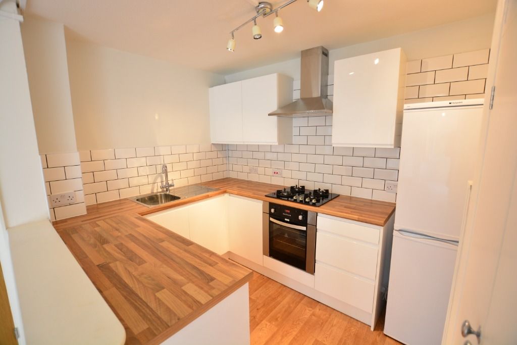 Property photo 1 of 4