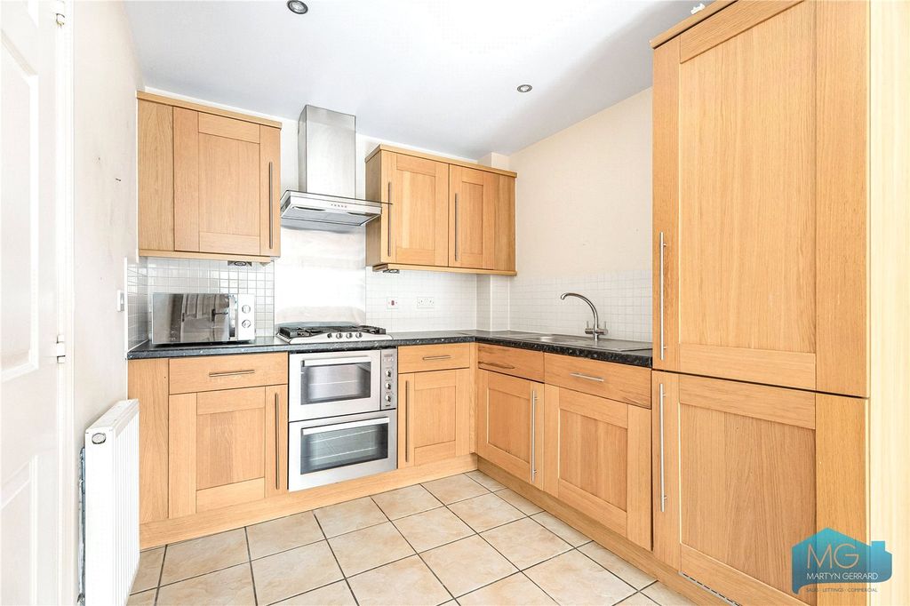 Property photo 2 of 14 Picture No. 27