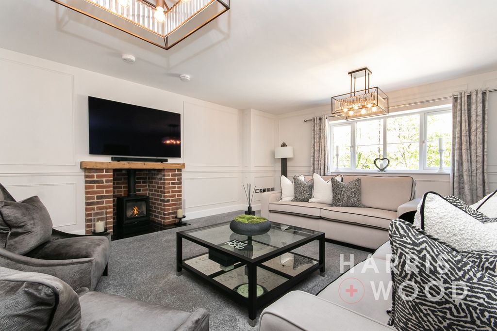 Property photo 3 of 54 4087316