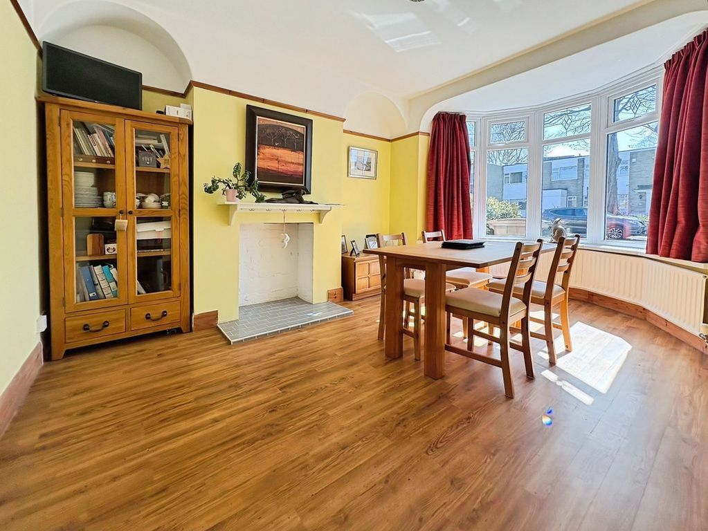 Property photo 2 of 12 Photo 6