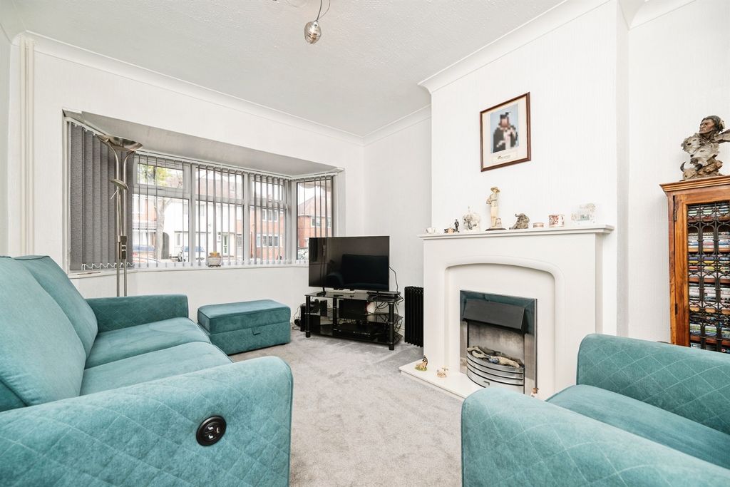 Property photo 2 of 15