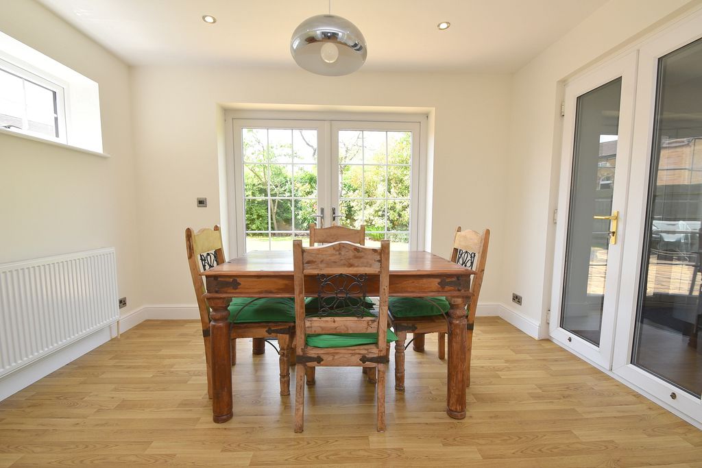 Property photo 2 of 22