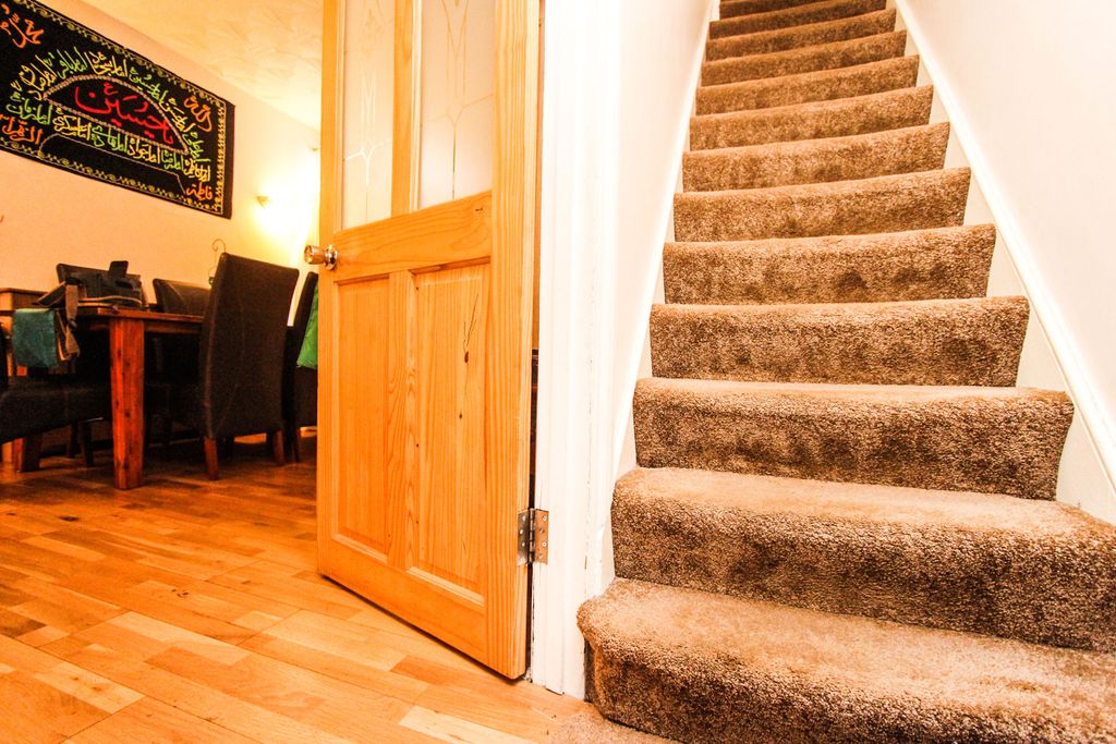 Property photo 3 of 10 Picture No. 01