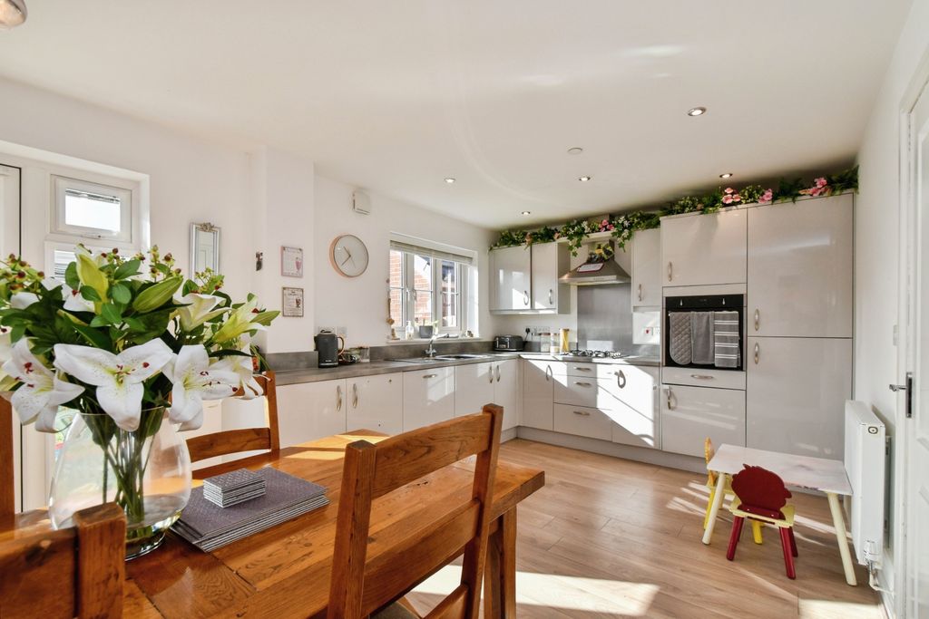 Additional image 5 of 3 bed detached house for saleBeech Avenue, Bargoed CF81