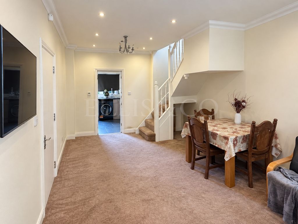 Property photo 2 of 6 Picture No. 02