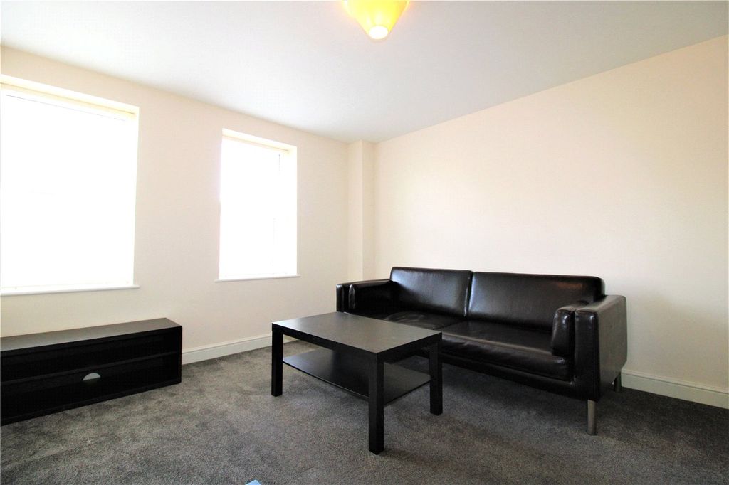 Property photo 3 of 9 Picture No. 09