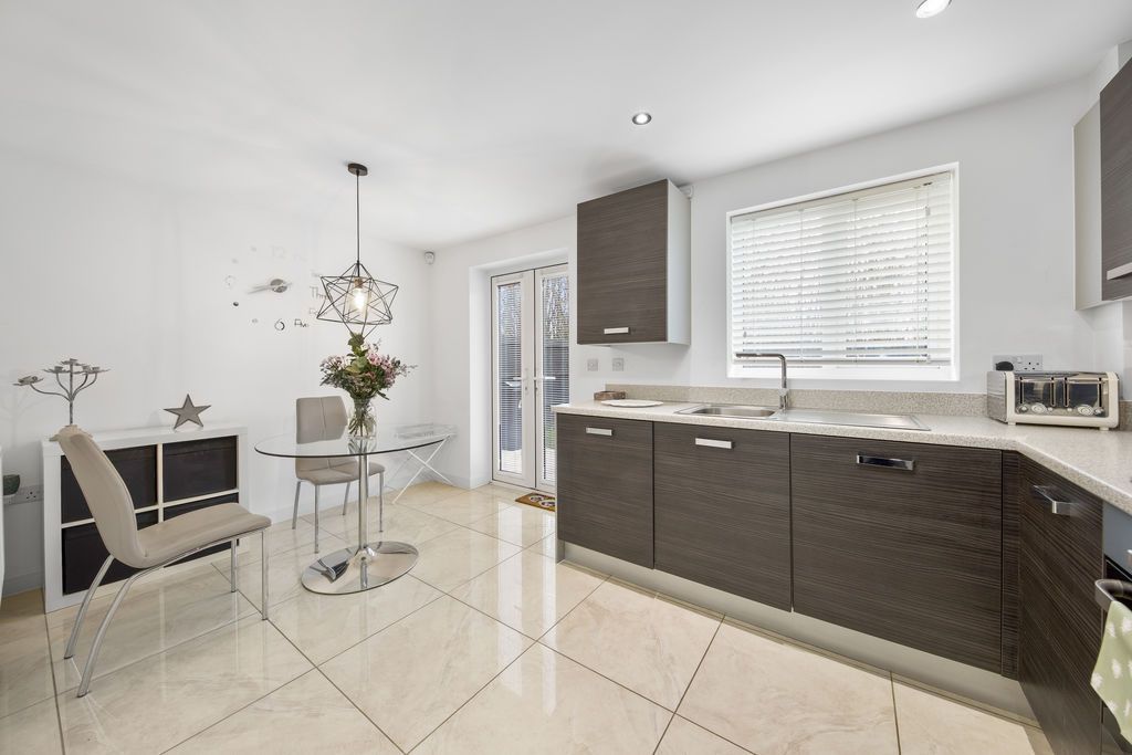 Property photo 3 of 22 Kitchen Diner