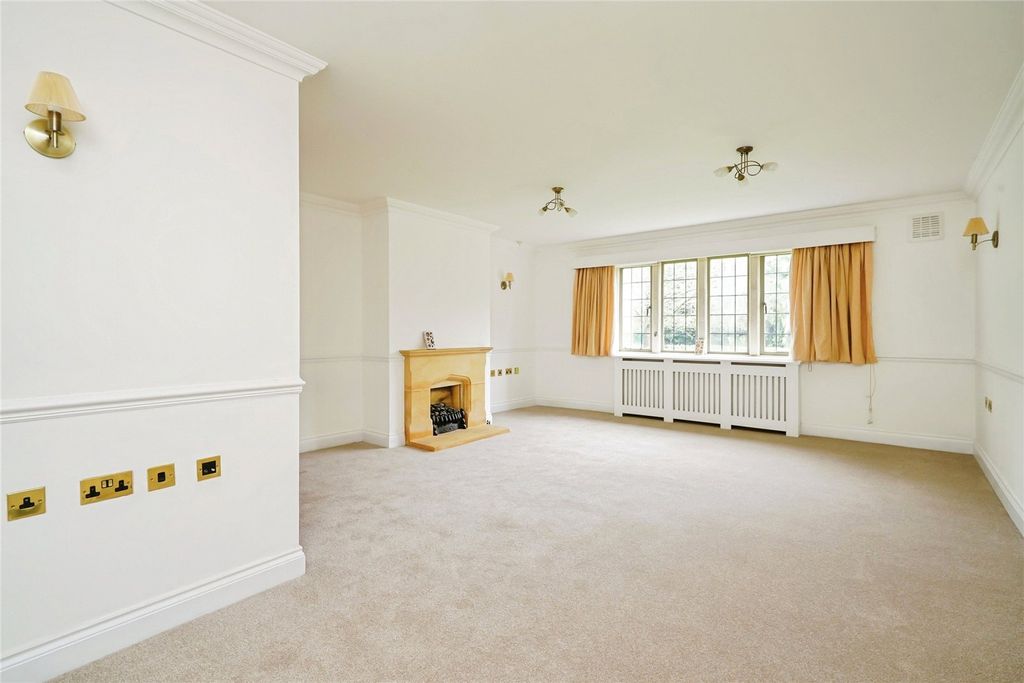 Property photo 3 of 11 Picture No. 19