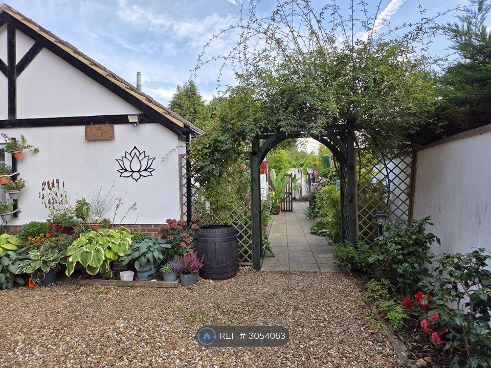 Property photo 2 of 15