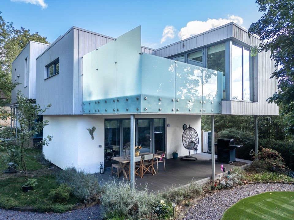 Property photo 1 of 31