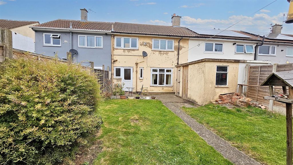 Property photo 3 of 16 20250926_153029.Jpg