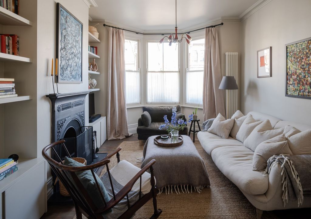 Property photo 2 of 51