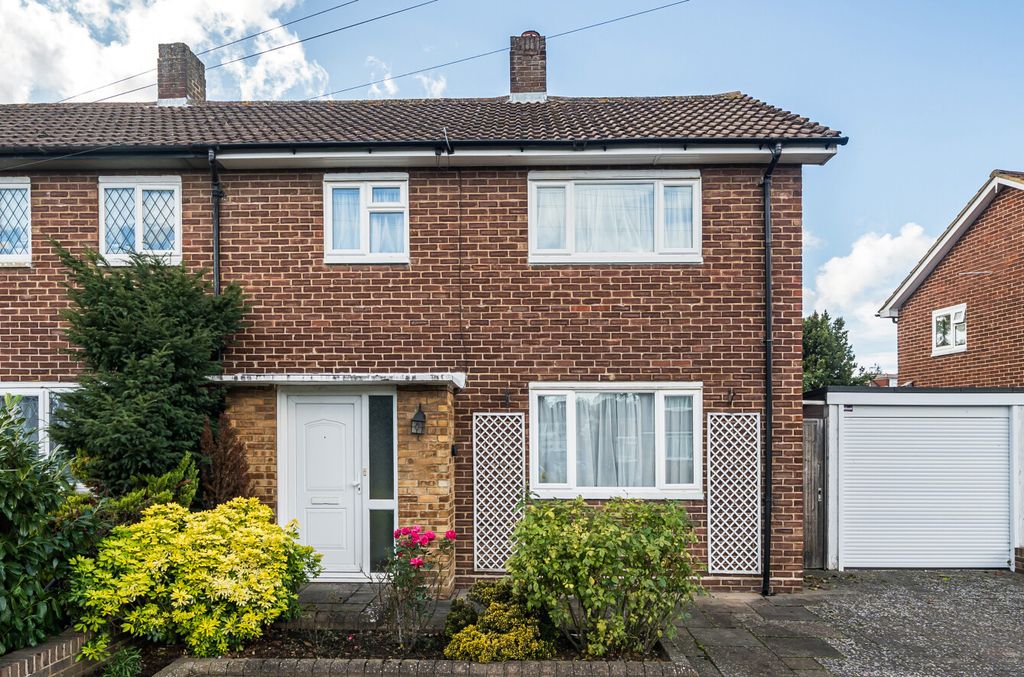 Property photo 1 of 20 1354850-1-68c8608...