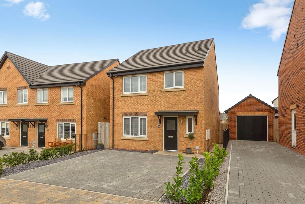 Property photo 1 of 22 Pbox-Img.Jpg