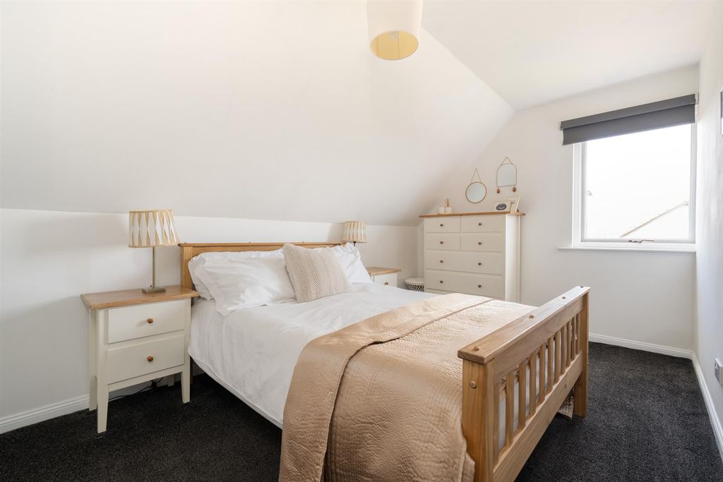 Additional image 24 of 6 bed detached house for saleDunollie, 58 Gillsland, Eyemouth TD14