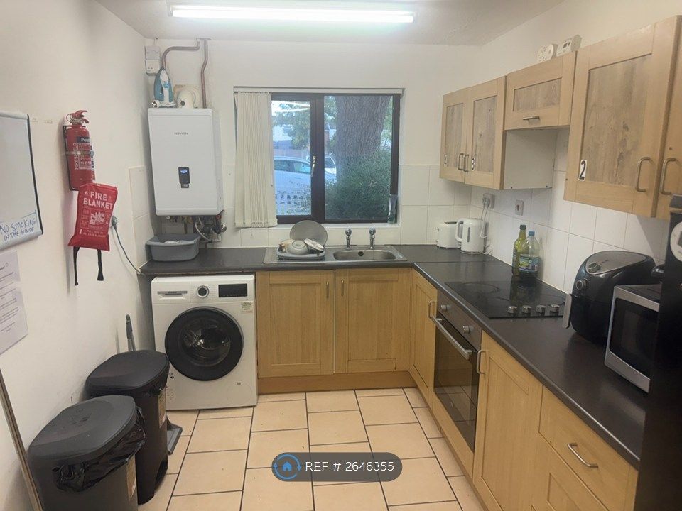Property photo 2 of 9