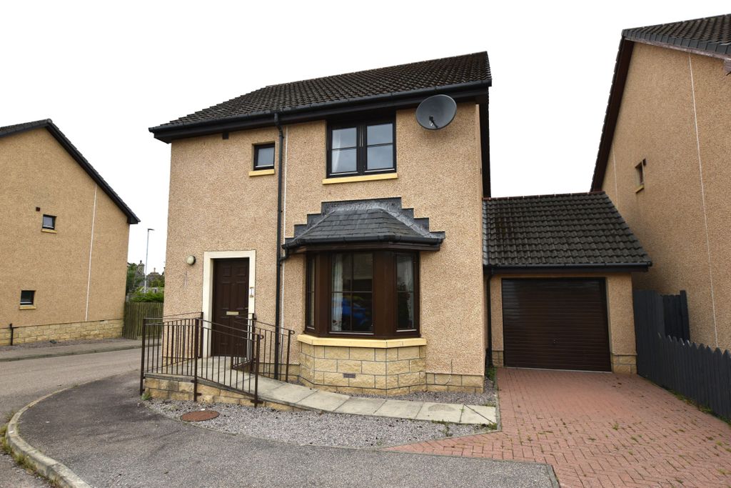 Property photo 1 of 19