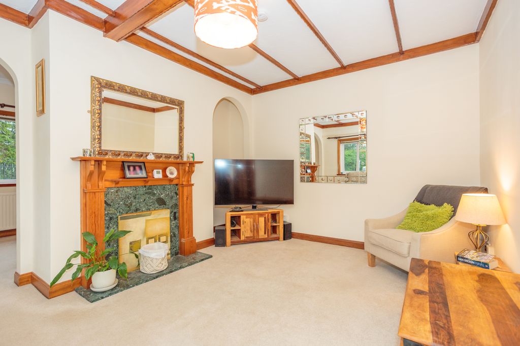 Property photo 3 of 37 Living Room