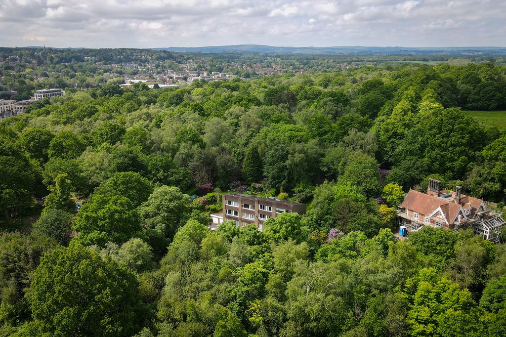 Property photo 1 of 22