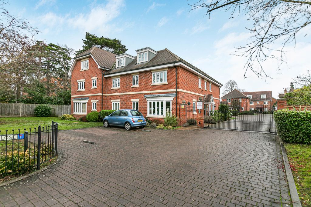 Property photo 1 of 11 Gated Entrance