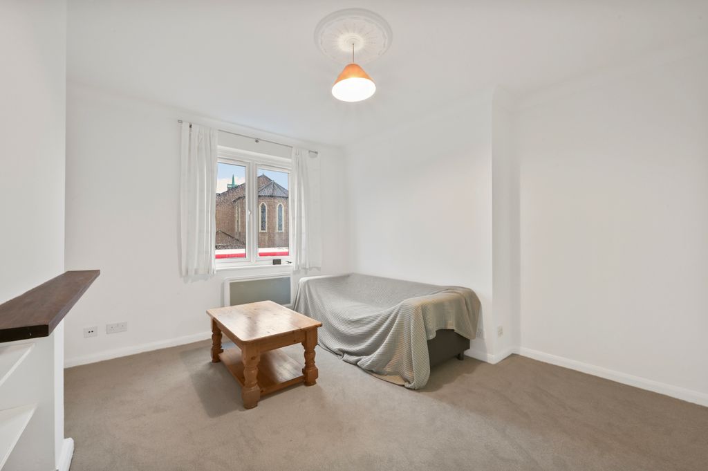 Property photo 3 of 13 Picture No. 22