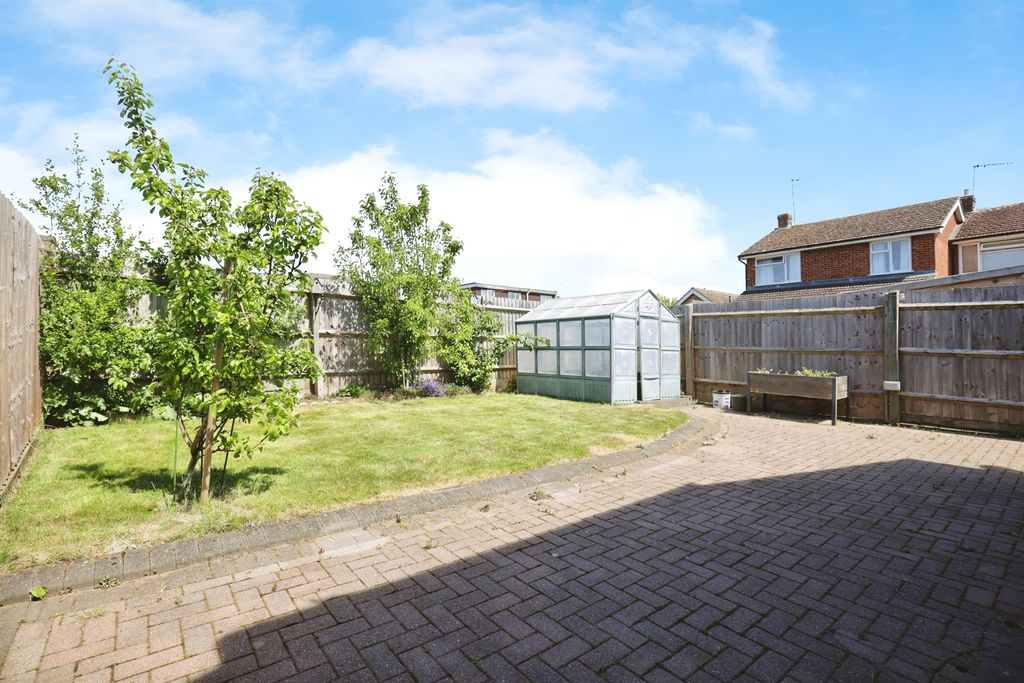 Property photo 3 of 17