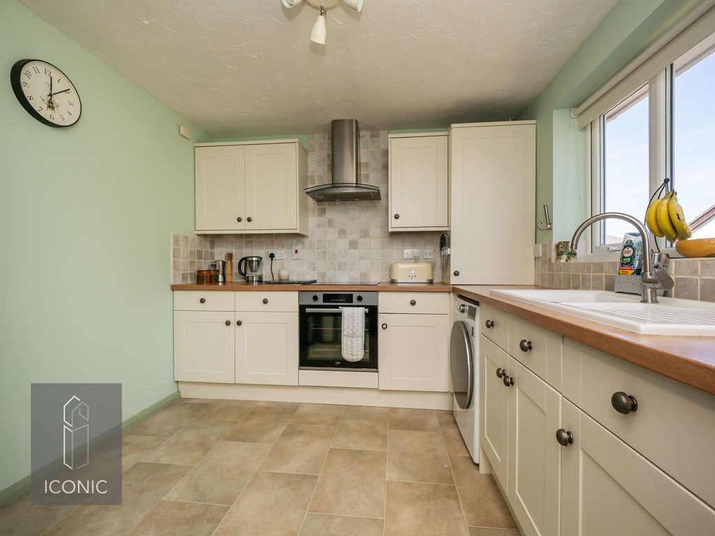 Property photo 3 of 13 Photo 2