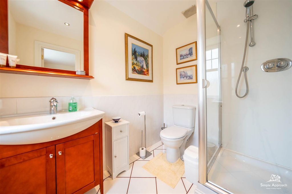 Additional image 22 of 4 bed property for saleRosslyn Avenue, Perth PH2