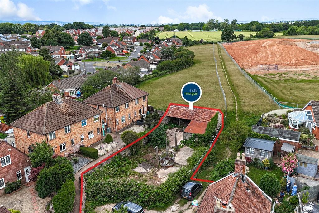 Property photo 1 of 13 Building Plot @, North End Creech St. Michael, Tau