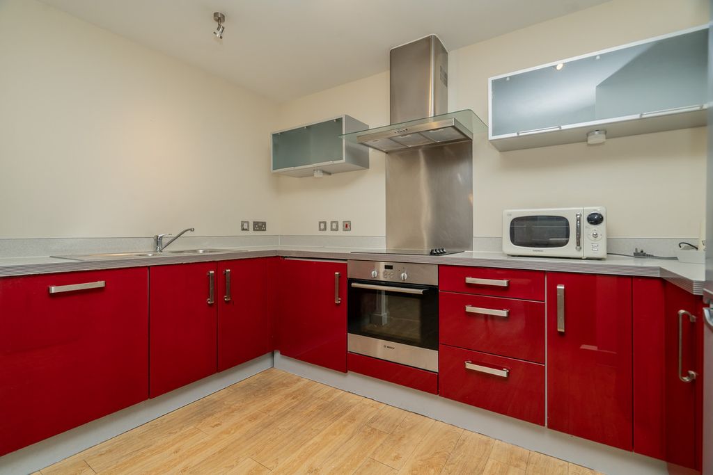 Property photo 2 of 11