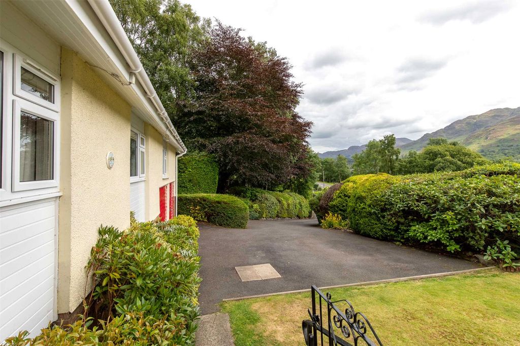 Property photo 2 of 46 Picture No. 02