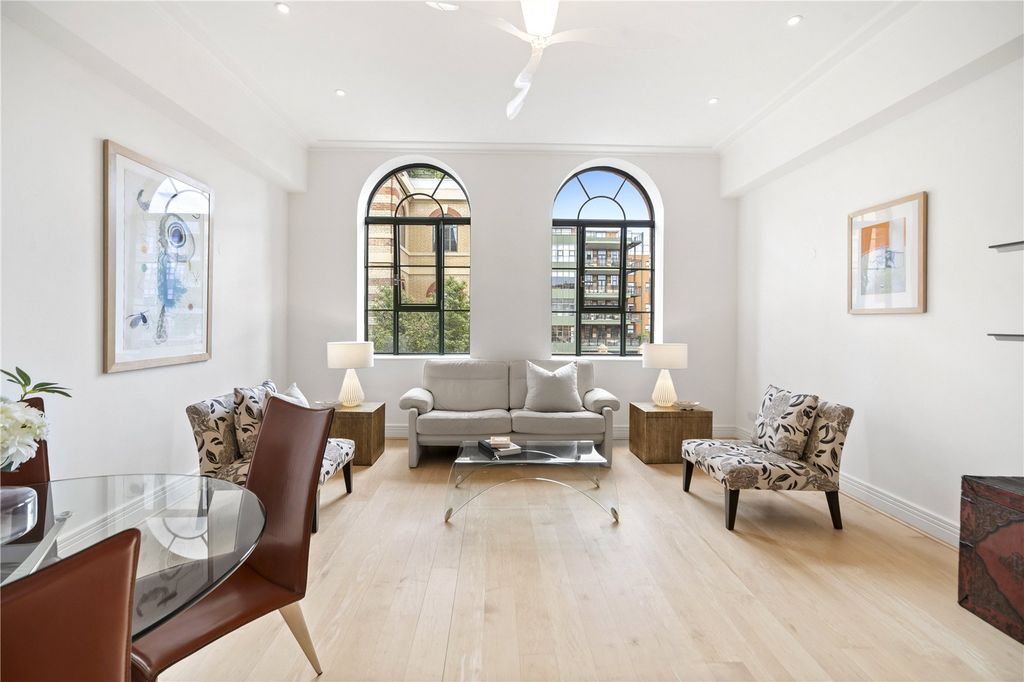 Property photo 1 of 14 Reception Room