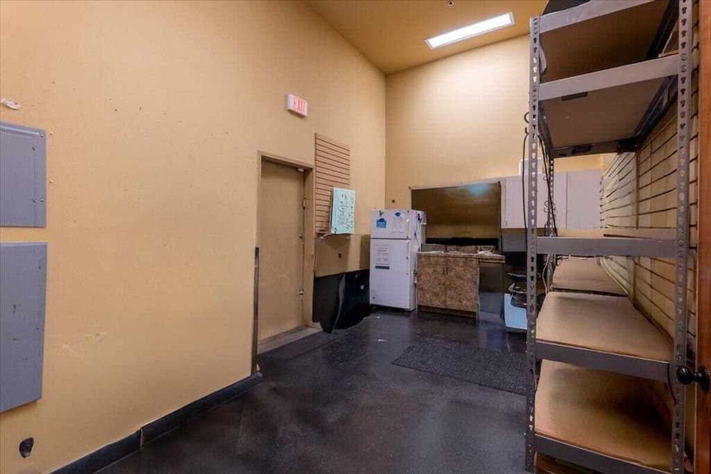 Property photo 3 of 4 <Alttext/>