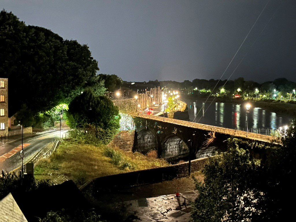 Property photo 1 of 21 Nightime View