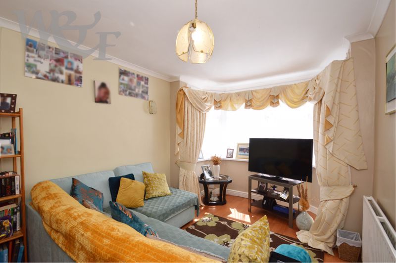 Property photo 3 of 34 Photo 21