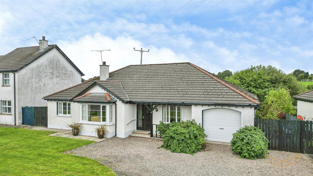 Property photo 3 of 45 Dhp-4.Jpg